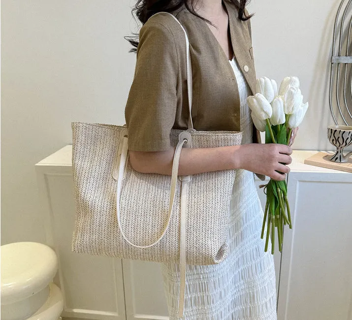 CL1102 - Simple Straw Tote Bag