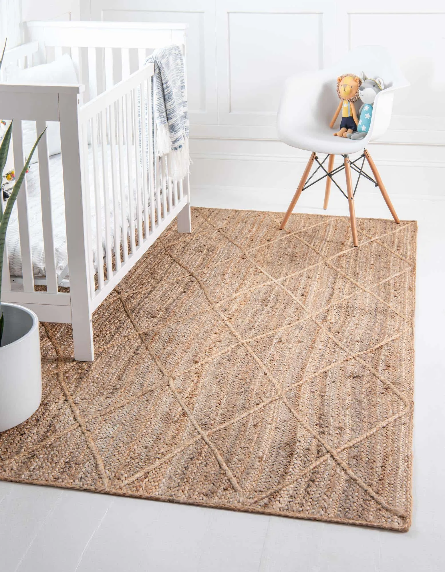 Trellis Braided Jute Rug